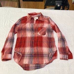 Soft button down flannel in good condition size M